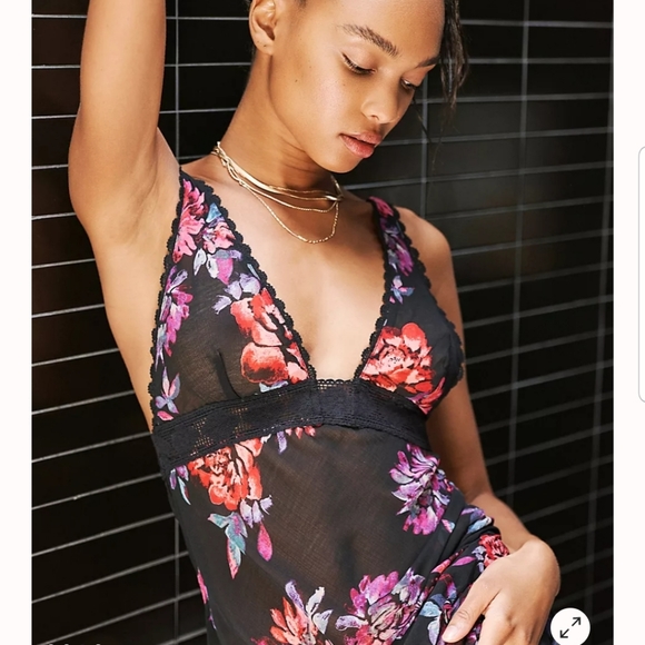 SOLD New $118 Stay Awhile Maxi Slip by Free People - Picture 3 of 6